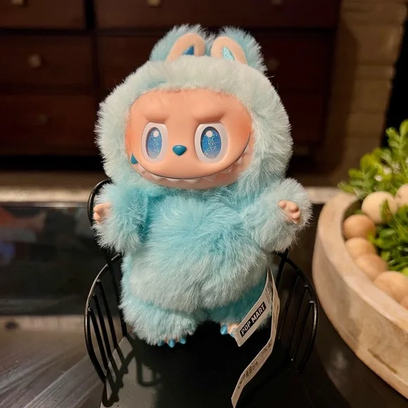 POPMART Labubu The Monster 3.0 Big Into Energy Plush Hope Authentic - Picture 1 of 9